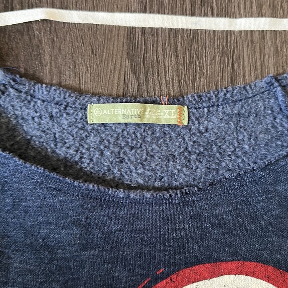 GV Art & Design Women’s Cleveland Sweatshirt - Picture 2 of 5